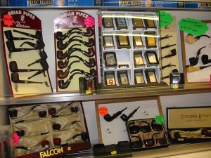 zippo, ronson, falcon, duncan, dr. grabow, meershaum